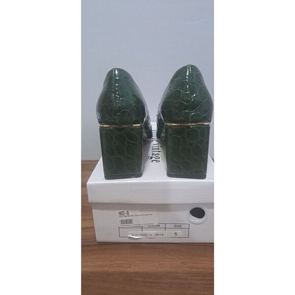 Unique Vintage Shoes Size 5 Green Crocodile Embossed Pumps - Picture 5 of 8